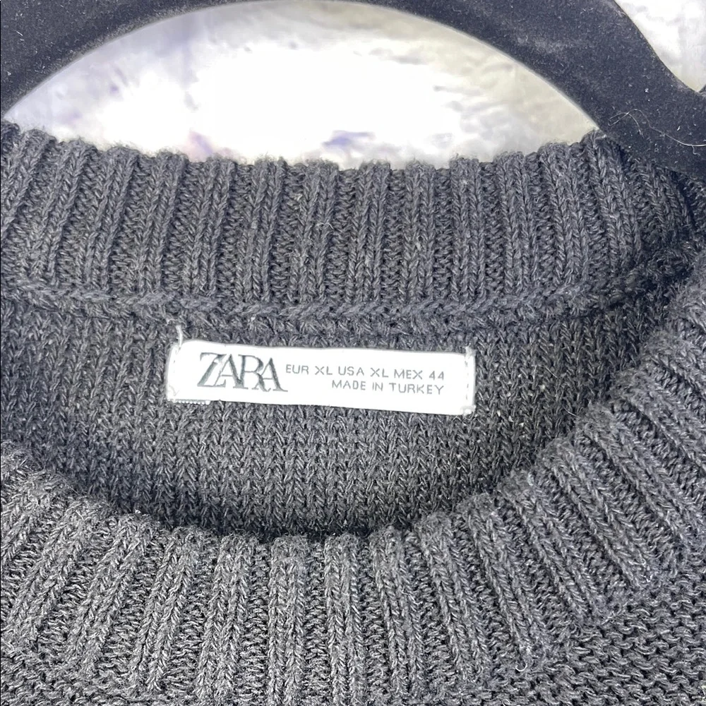 Zara women’s Classic Black crochet long sleeve Sweater size XL